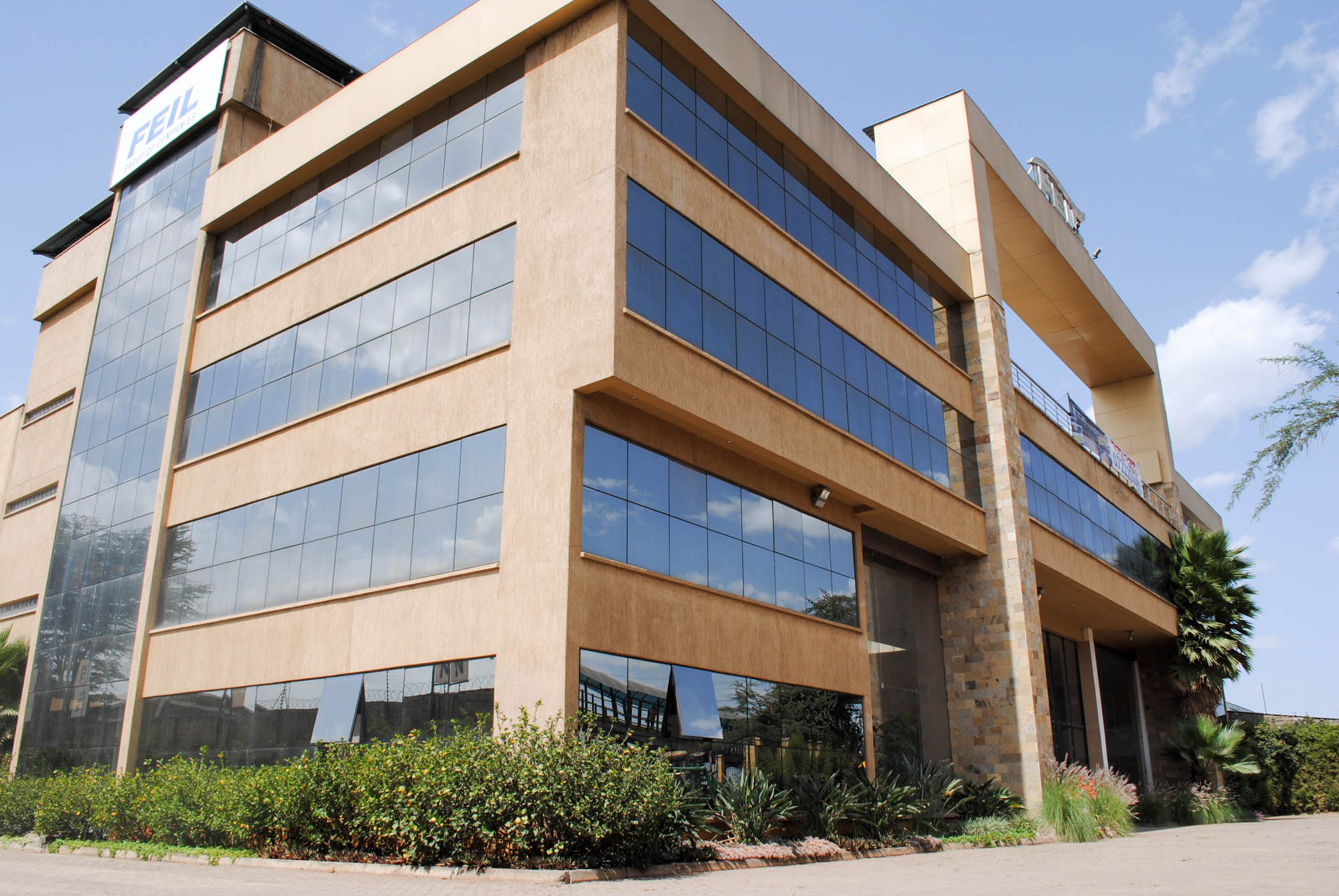 71,095.64 sqft Front-Row Offices with Godowns on Mombasa Road