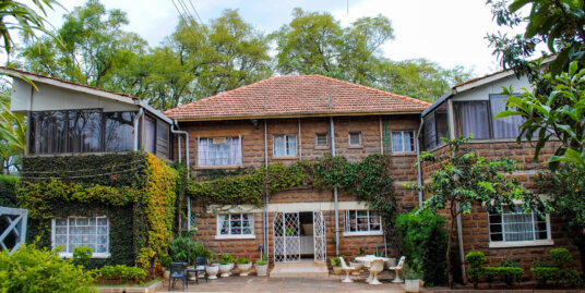 2 Bedroom Apartments in Kileleshwa with a Garden