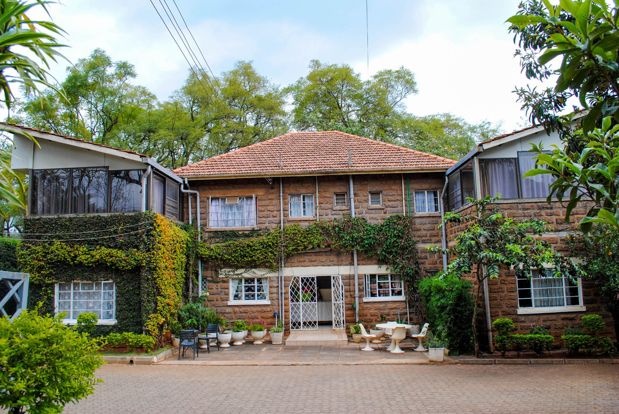 2 Bedroom Apartments in Kileleshwa with a Garden