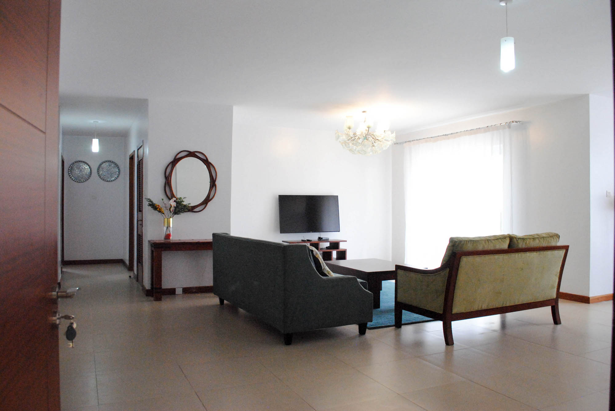 Furnished Modern 3 Bedroom Apartment at Valley Arcade