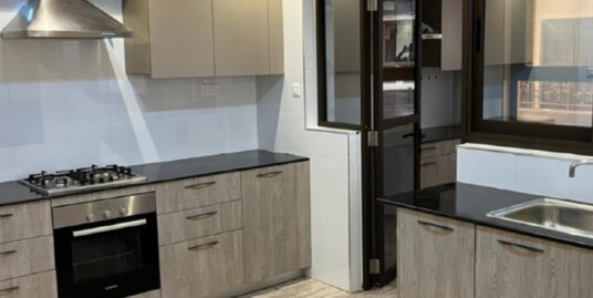 Spacious 4 Bedroom Modern Apartment In Parklands