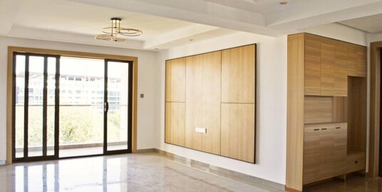 3 bedroom All ensuite Off Riverside Drive