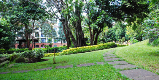 4 Bedroom Duplex Apartments in Riverside Drive